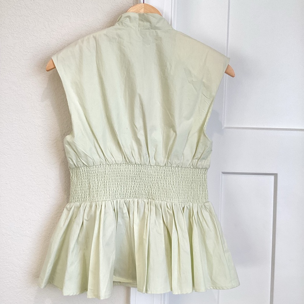 Anthropologie Tommie Cap-Sleeve Smocked Front Zip Blouse NEW Small Green Mint - Picture 10 of 13